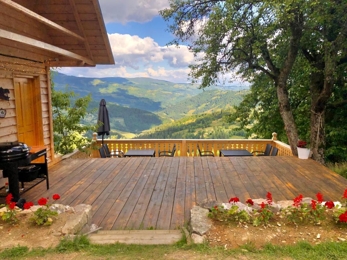 Villa La noi la Munte Matisesti Esterno foto